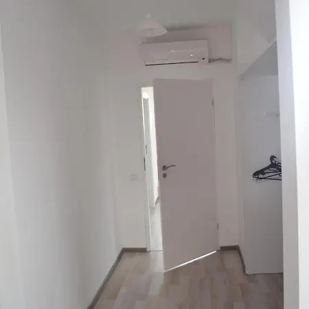 Park Apartment